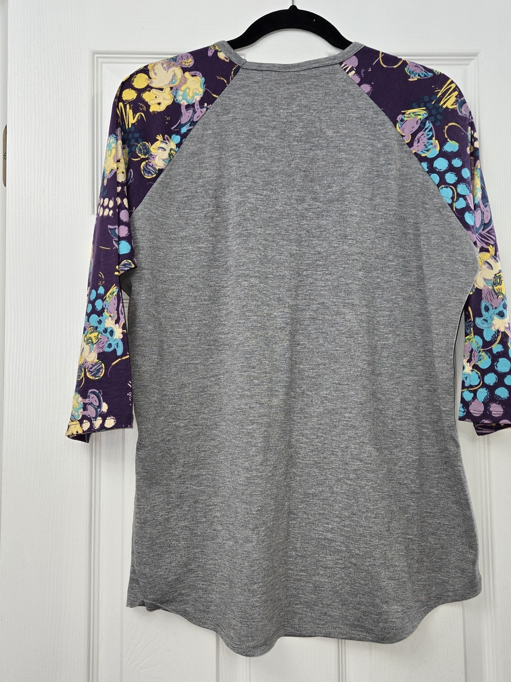 LuLaRoe Disney Minnie Mouse Tee Womens Large Heather Gray Purple Raglan Shirt - Picture 2 of 9